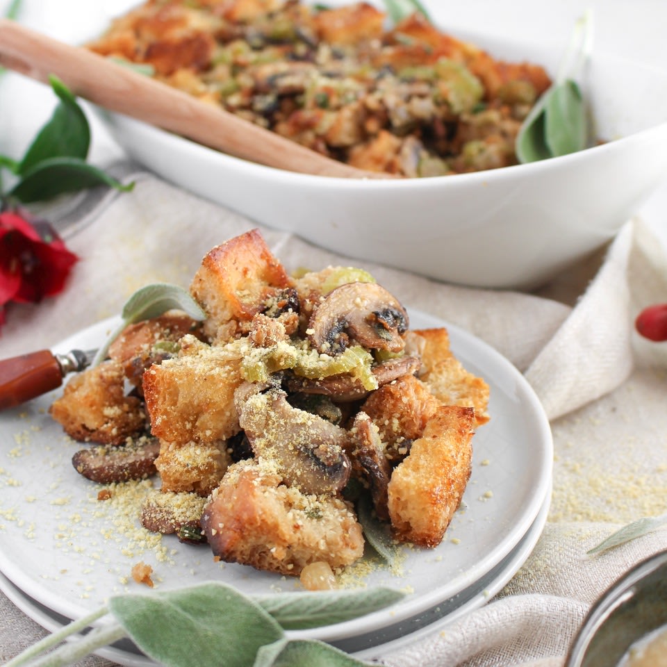 Savory Vegan Stuffing with Mushrooms, Cranberries & Cashew Parmesan